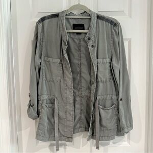 Slate & Stone Women's Utility Jacket in Light Gray